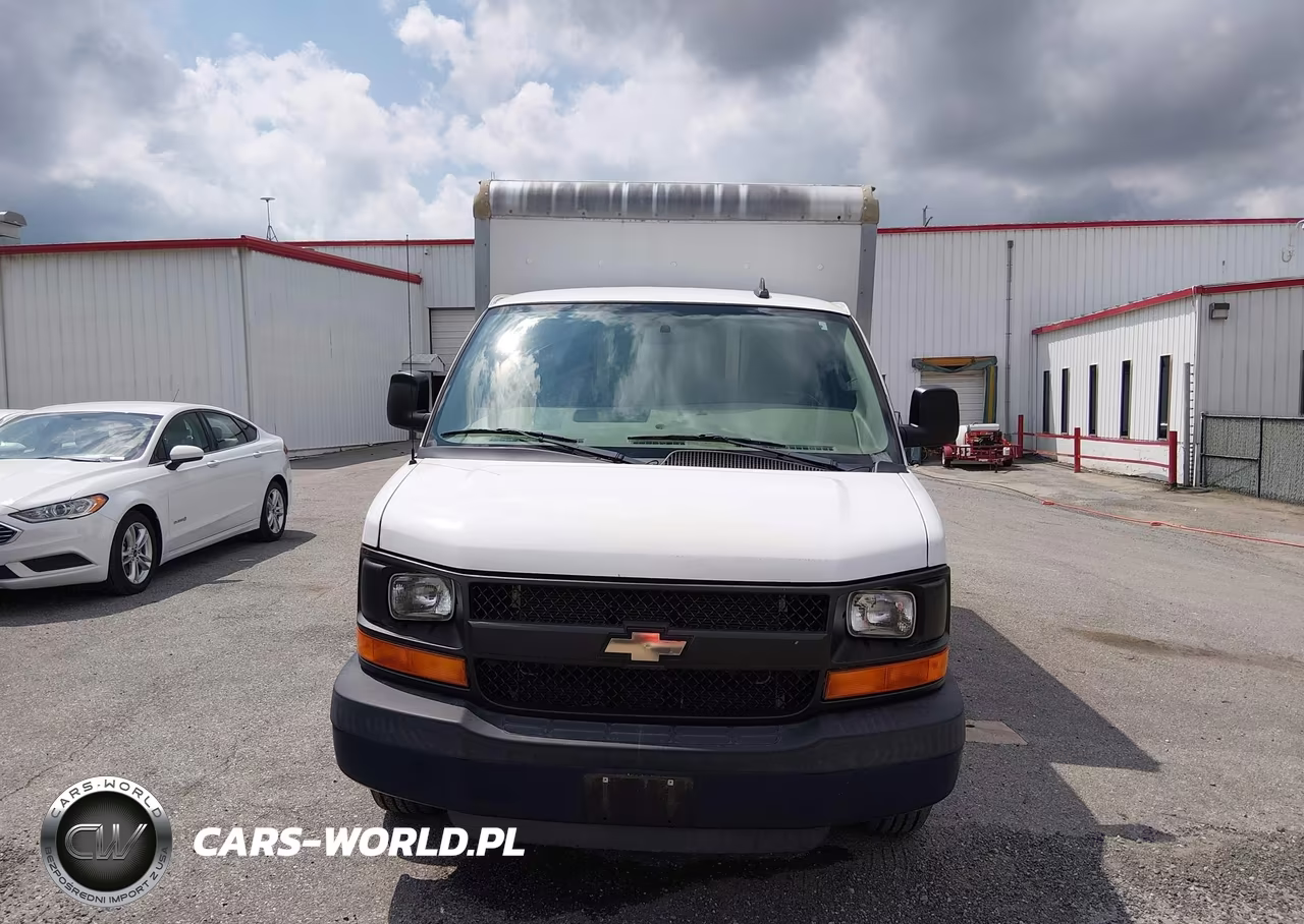 2016 Chevrolet Express Cutaway 3500 VIN:1GB0GRFF1G1274733 - 12