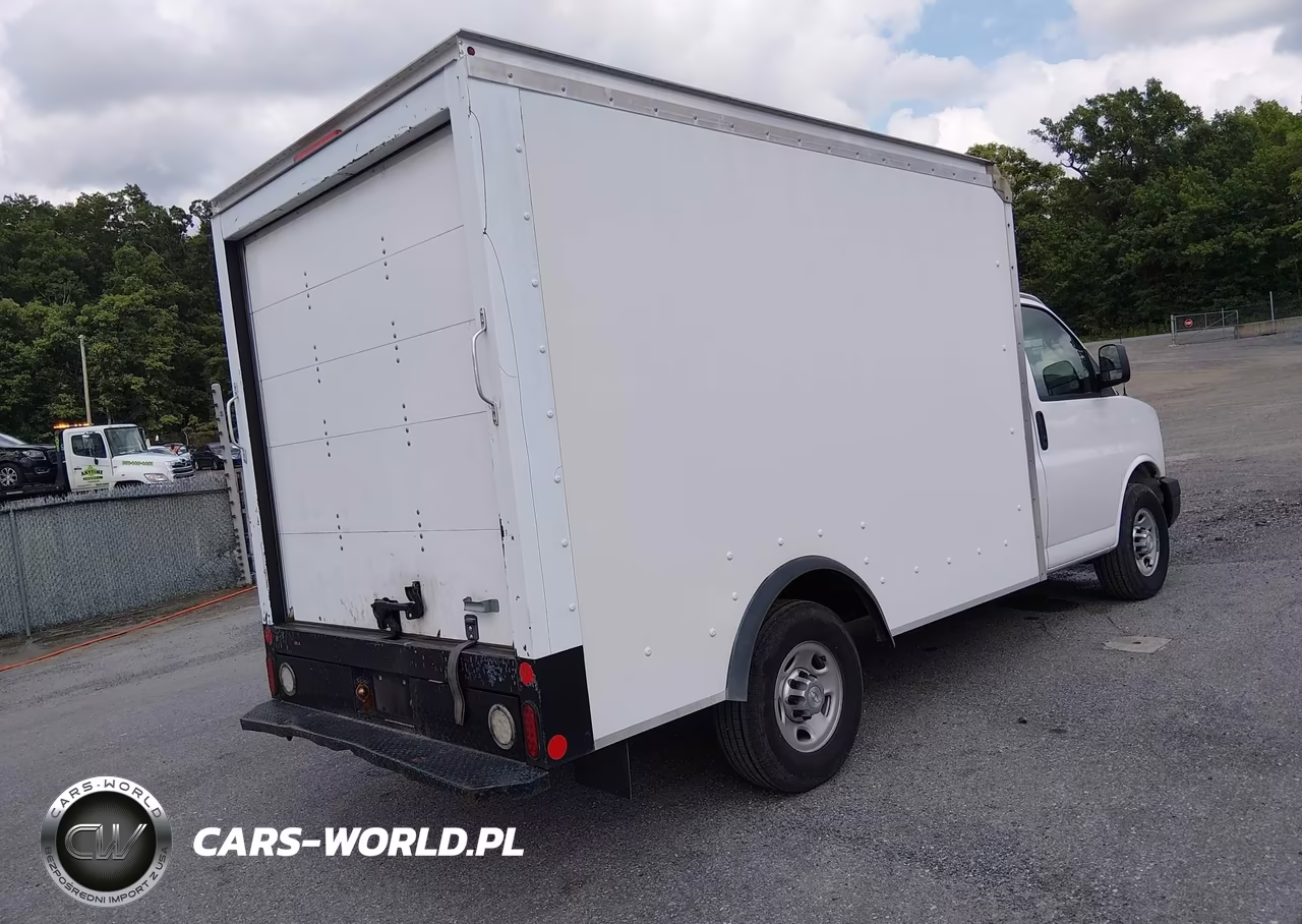 2016 Chevrolet Express Cutaway 3500 VIN:1GB0GRFF1G1274733 - 4