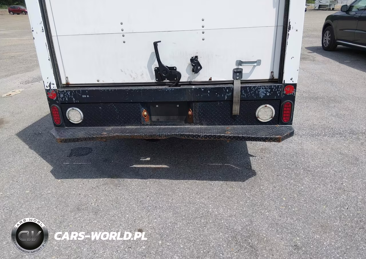 2016 Chevrolet Express Cutaway 3500 VIN:1GB0GRFF1G1274733 - 6