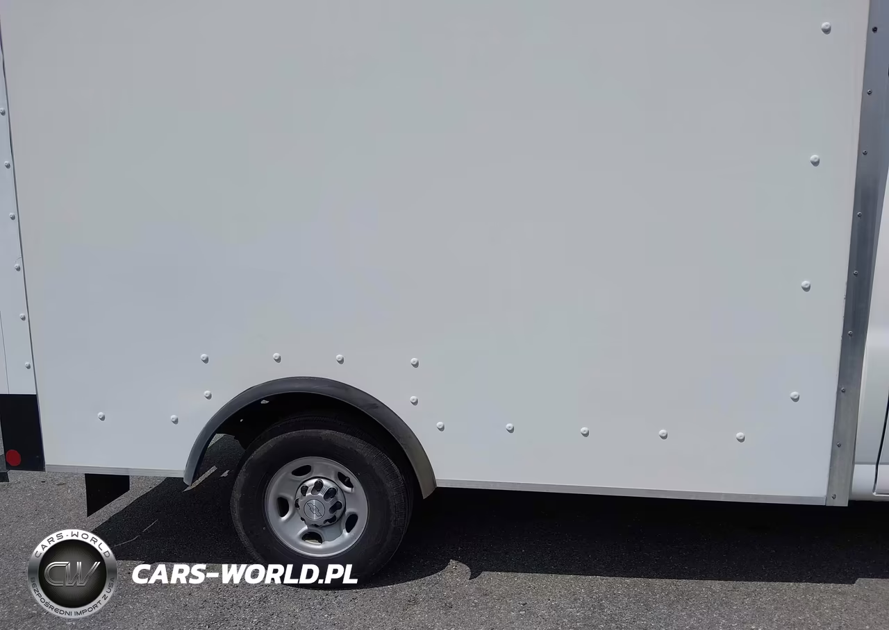 2016 Chevrolet Express Cutaway 3500 VIN:1GB0GRFF1G1274733 - 8