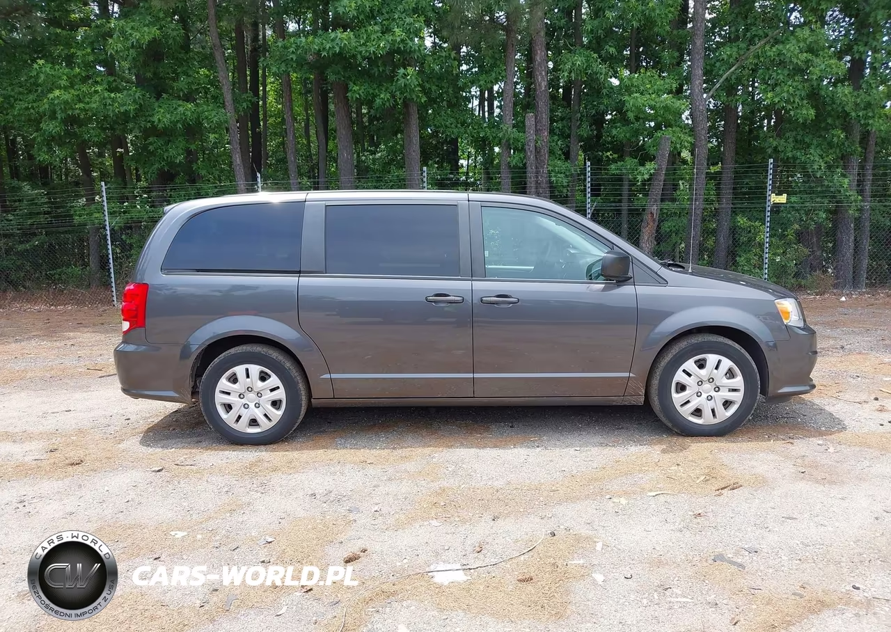 2018 Dodge Grand Caravan Se VIN:2C4RDGBG4JR339933 - 13