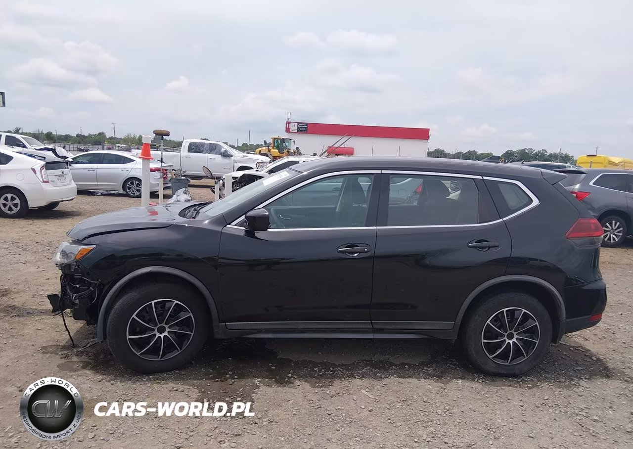 2018 Nissan Rogue S VIN:KNMAT2MT7JP510396 - 15