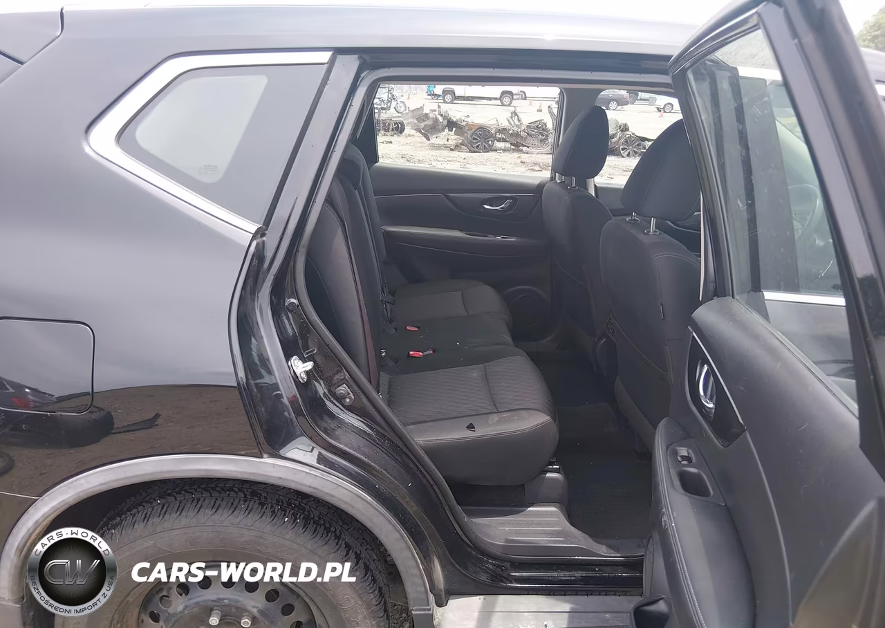 2018 Nissan Rogue S VIN:KNMAT2MT7JP510396 - 8