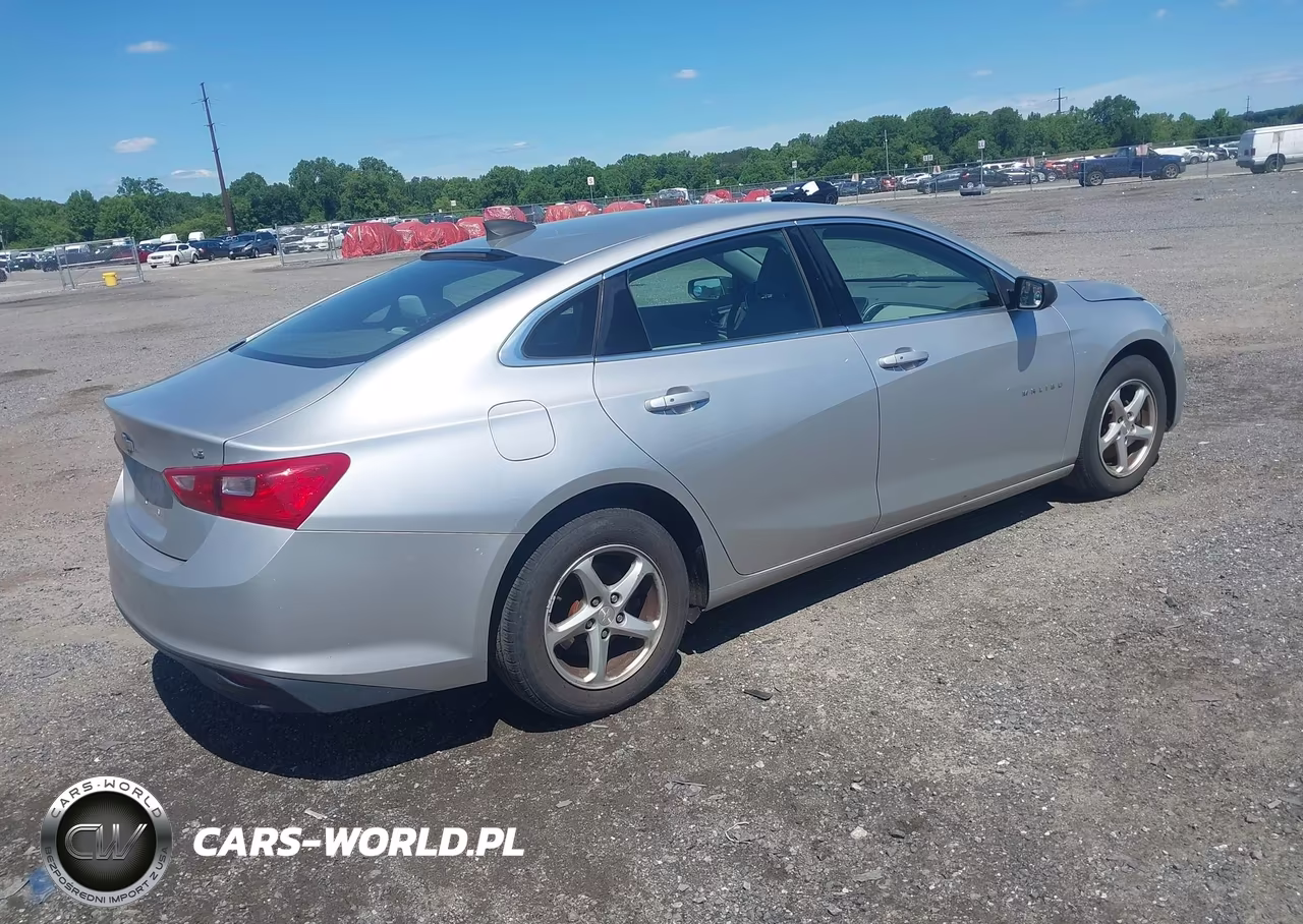 2016 Chevrolet Malibu Ls VIN:1G1ZB5ST6GF211354 - 4