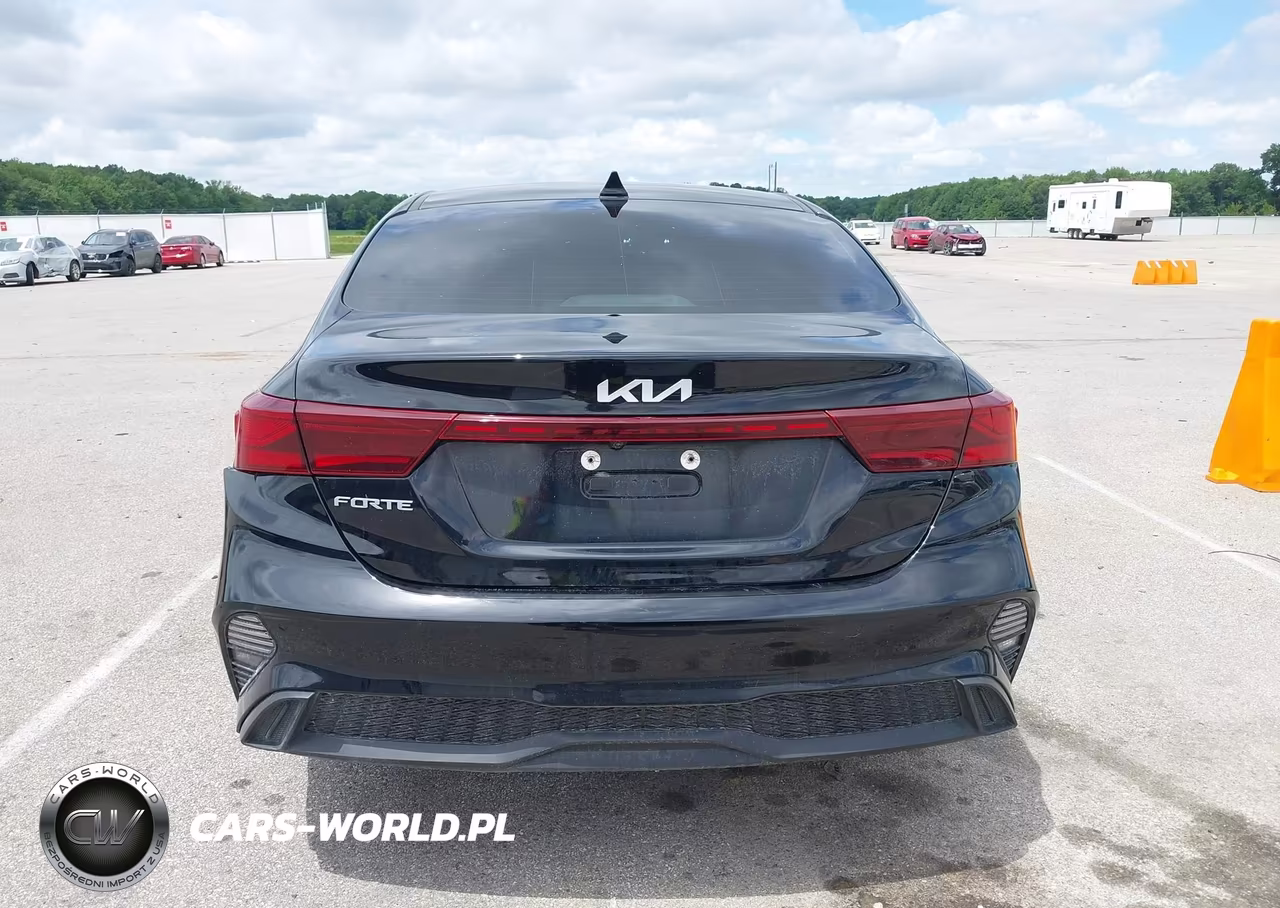 2023 Kia Forte Lxs VIN:3KPF24AD6PE511355 - 17