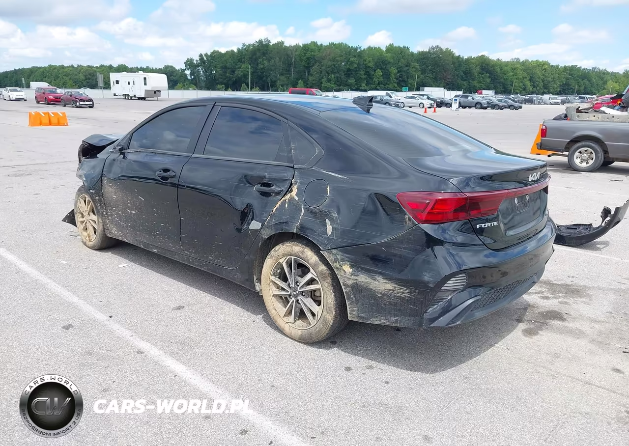 2023 Kia Forte Lxs VIN:3KPF24AD6PE511355 - 3