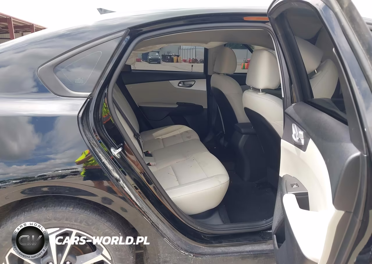 2023 Kia Forte Lxs VIN:3KPF24AD6PE511355 - 8