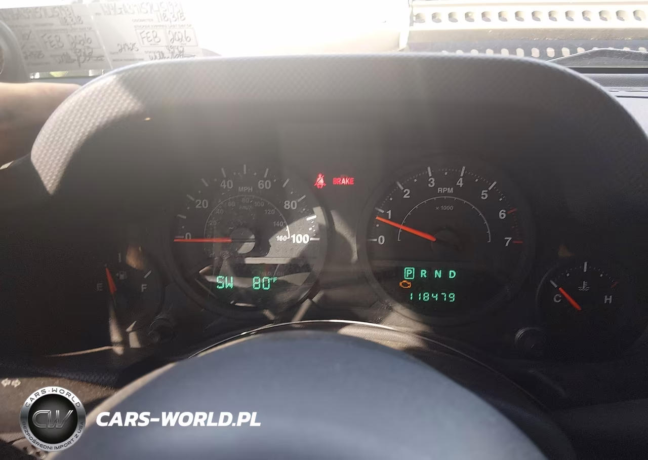 2007 Jeep Wrangler Unlimited X VIN:1J4GA39157L151931 - 7