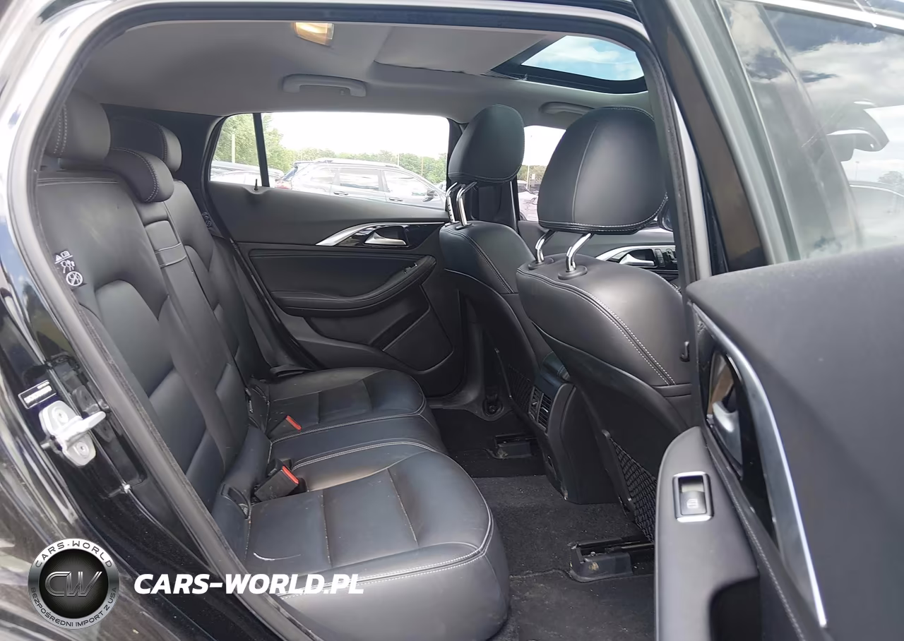 2017 Infiniti Qx30 Premium VIN:SJKCH5CR3HA038709 - 8