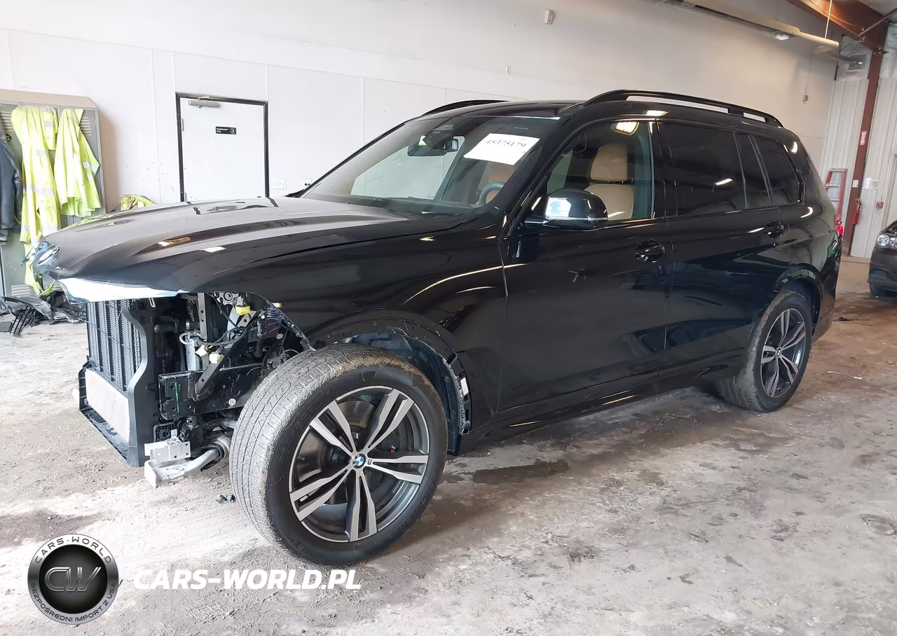 2026 BMW X7 xDrive40I VIN:5UX23EM05T9330609 - 2