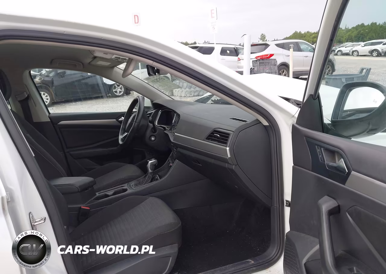 2024 Volkswagen Jetta 1.5T S VIN:3VW5M7BU1RM035026 - 5