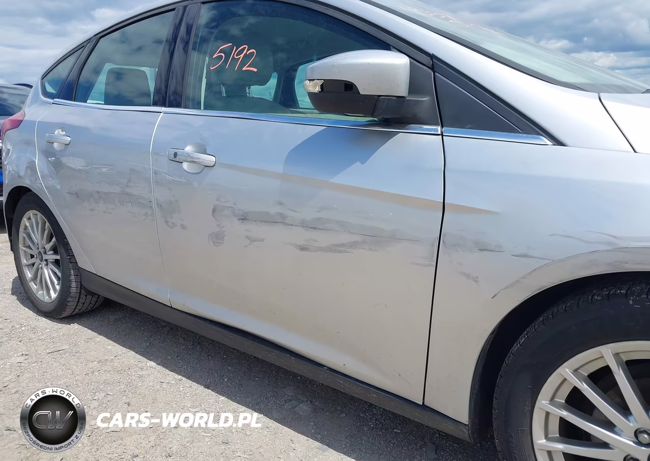 2013 Ford Focus Electric VIN:1FADP3R4XDL146727 - 6