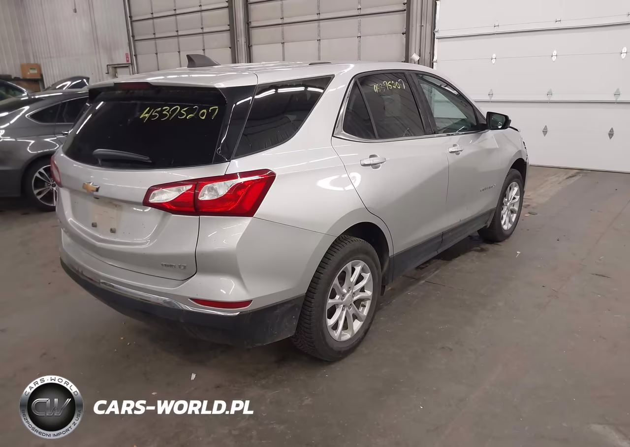 2018 Chevrolet Equinox Lt VIN:3GNAXSEV5JS573543 - 4