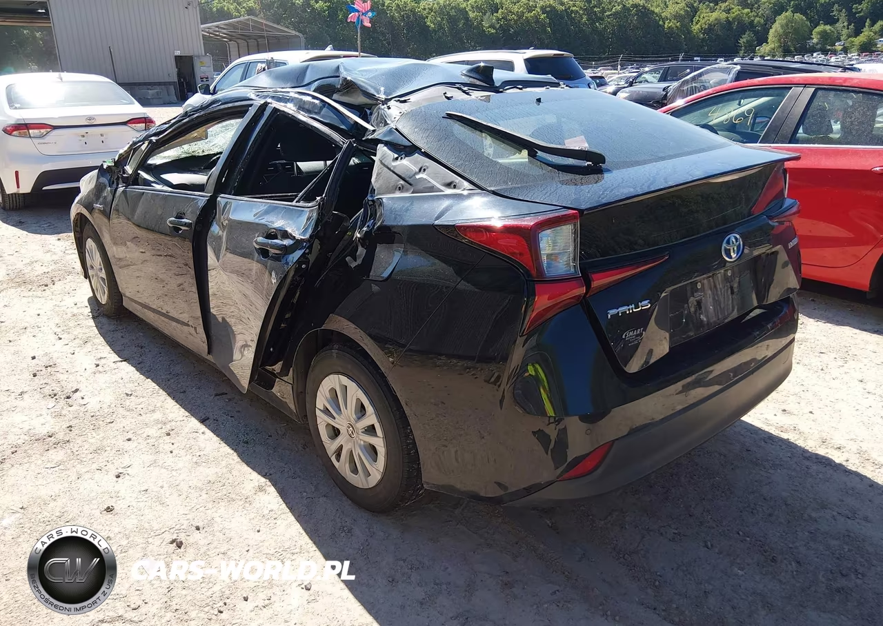2019 Toyota Prius Le VIN:JTDKARFU6K3100240 - 3