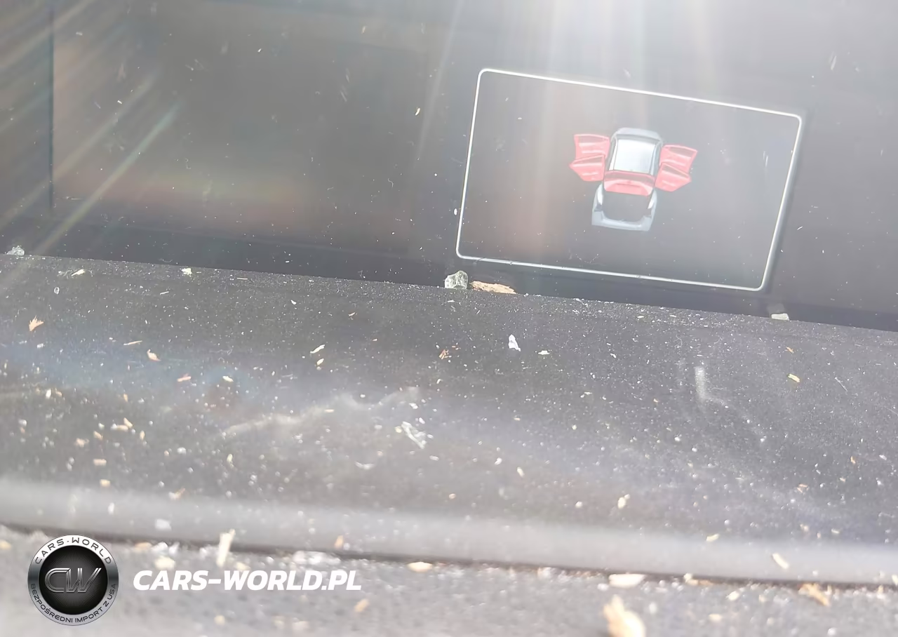 2019 Toyota Prius Le VIN:JTDKARFU6K3100240 - 7