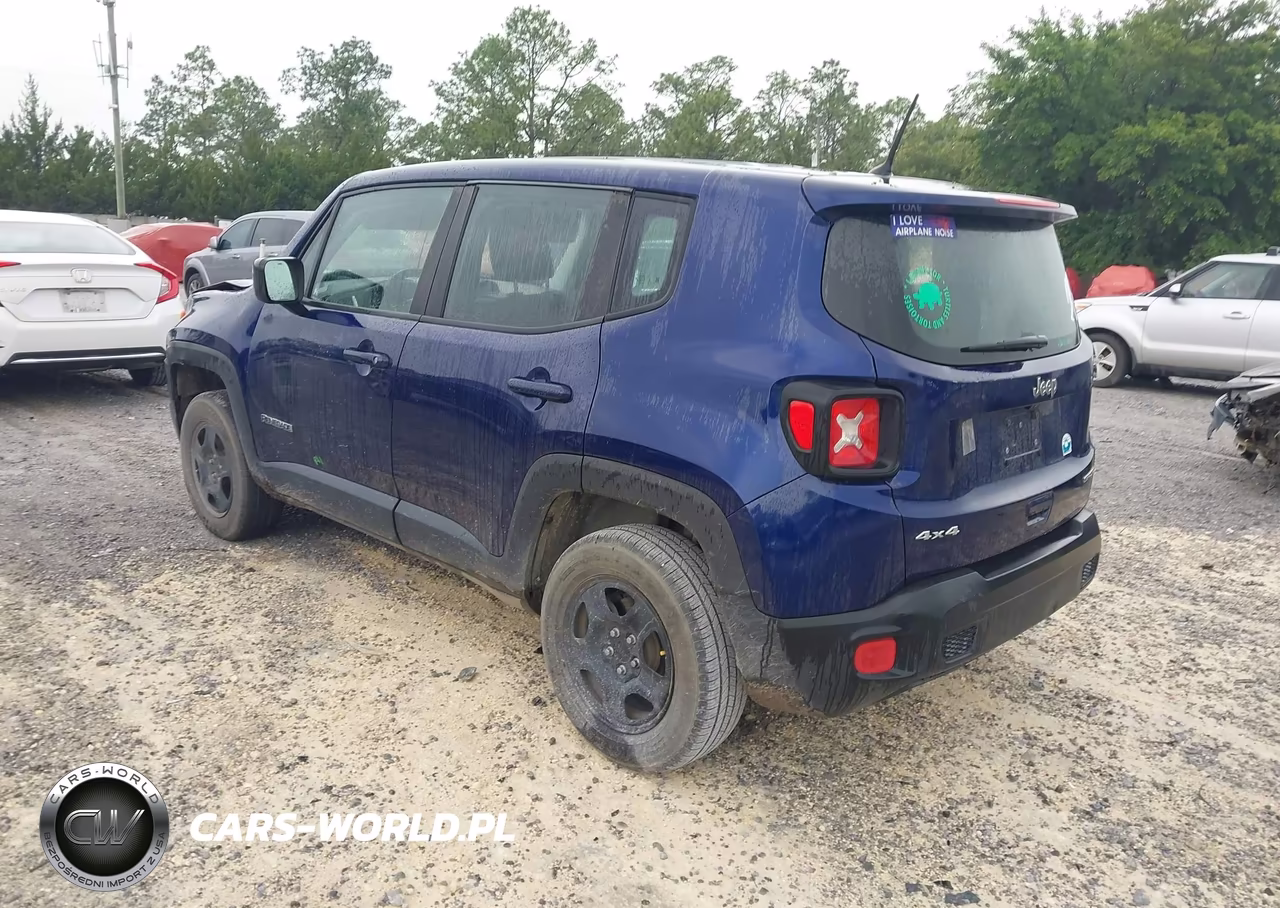 2018 Jeep Renegade Sport 4X4 VIN:ZACCJBAB8JPJ56687 - 3