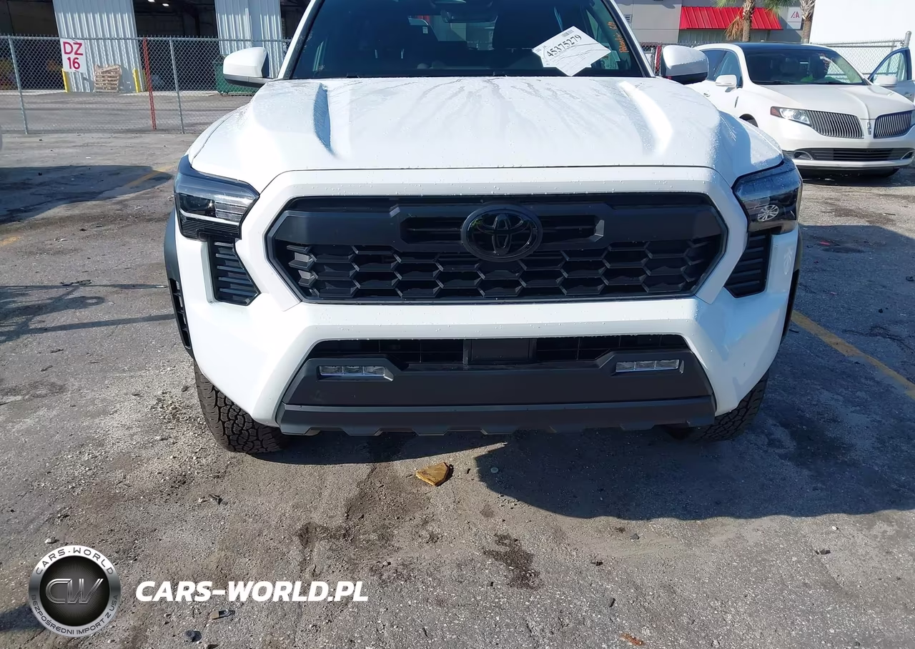 2026 Toyota Tacoma Trd Off Road VIN:3TMLB5JN9TM220916 - 13