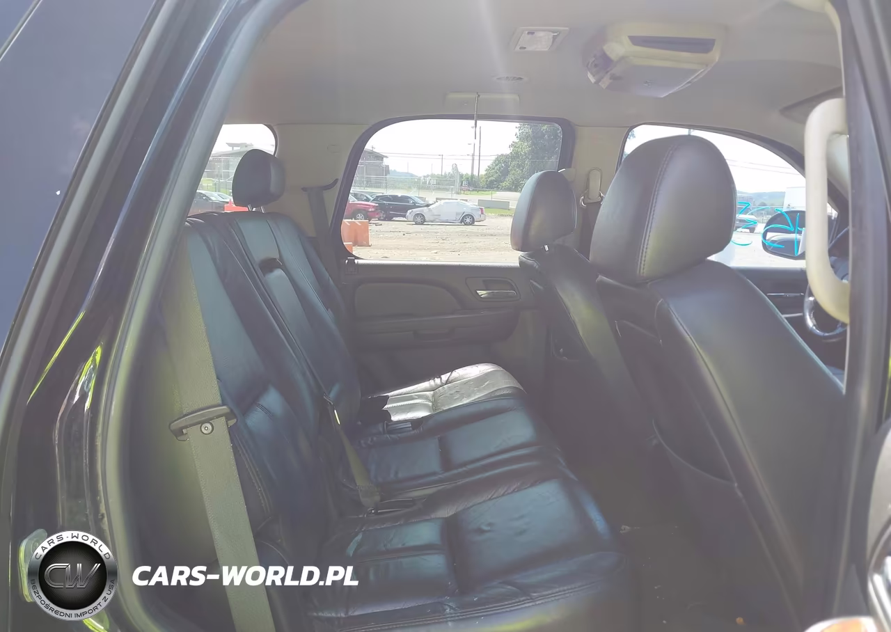 2007 Chevrolet Tahoe Lt VIN:1GNFC13J17R357552 - 8