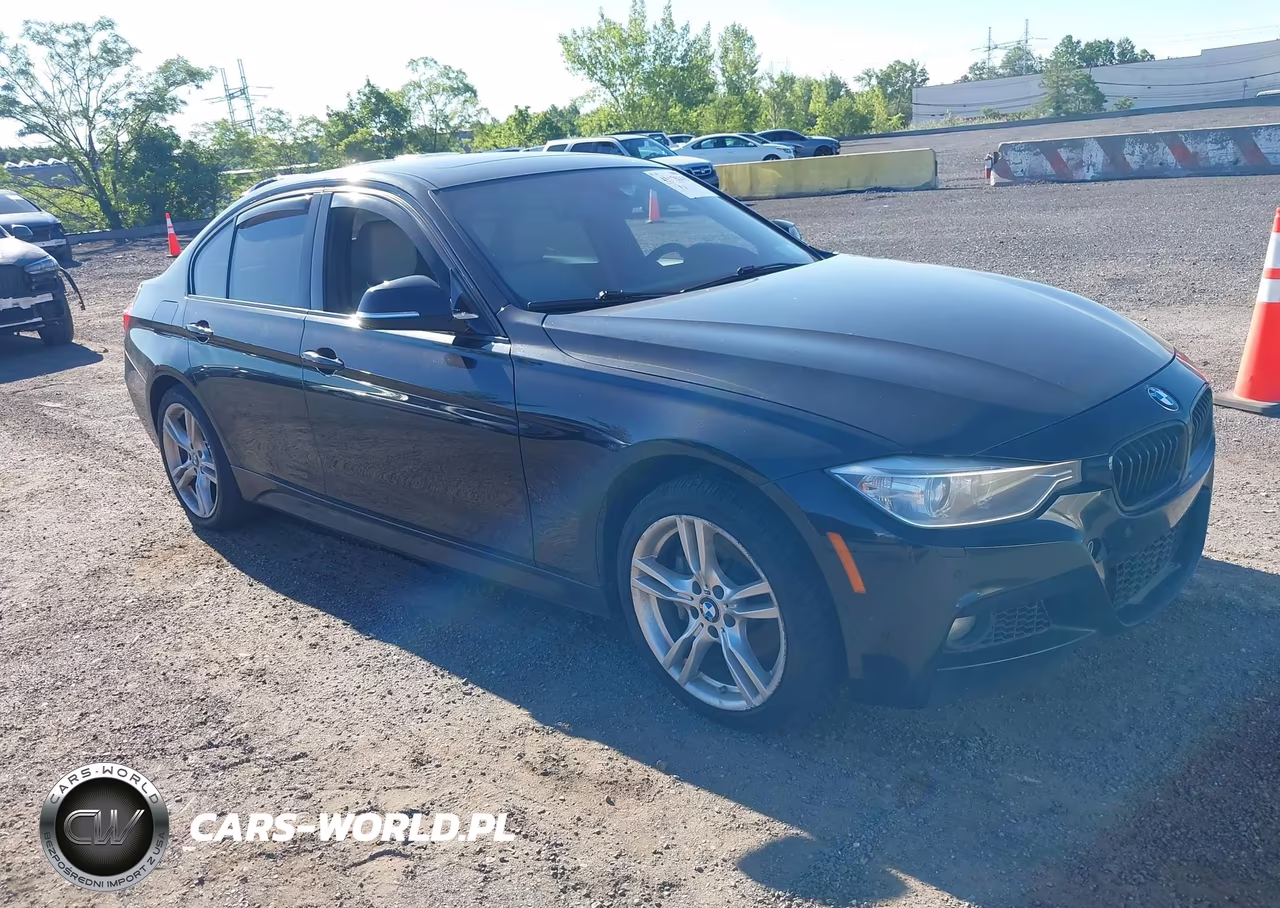 2015 BMW 328I xDrive – zdjęcie 1 z 16