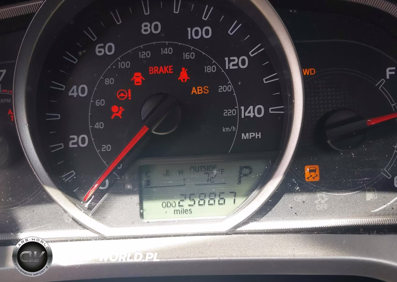 2015 Toyota Rav4 Xle VIN:2T3RFREV4FW372587 - 16