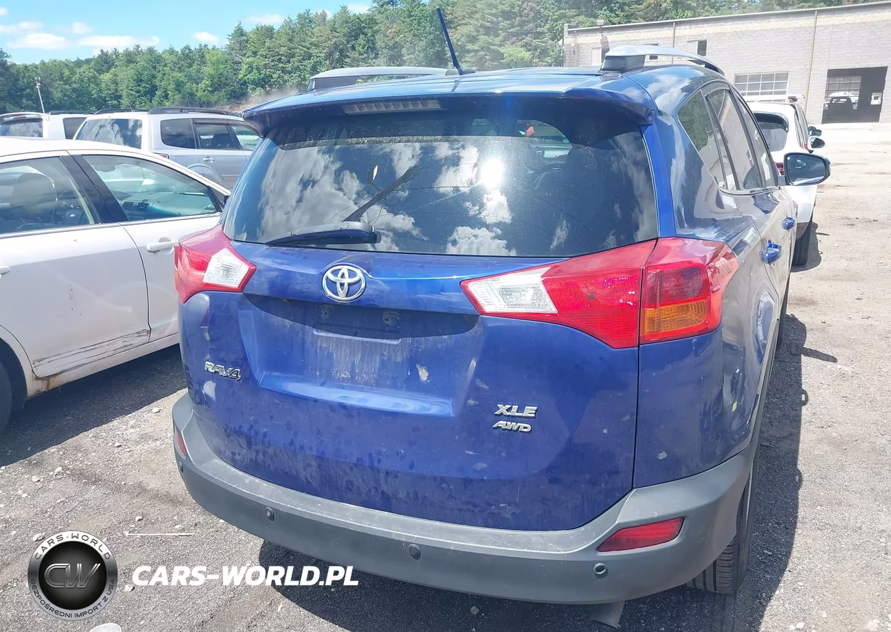 2015 Toyota Rav4 Xle VIN:2T3RFREV4FW372587 - 17