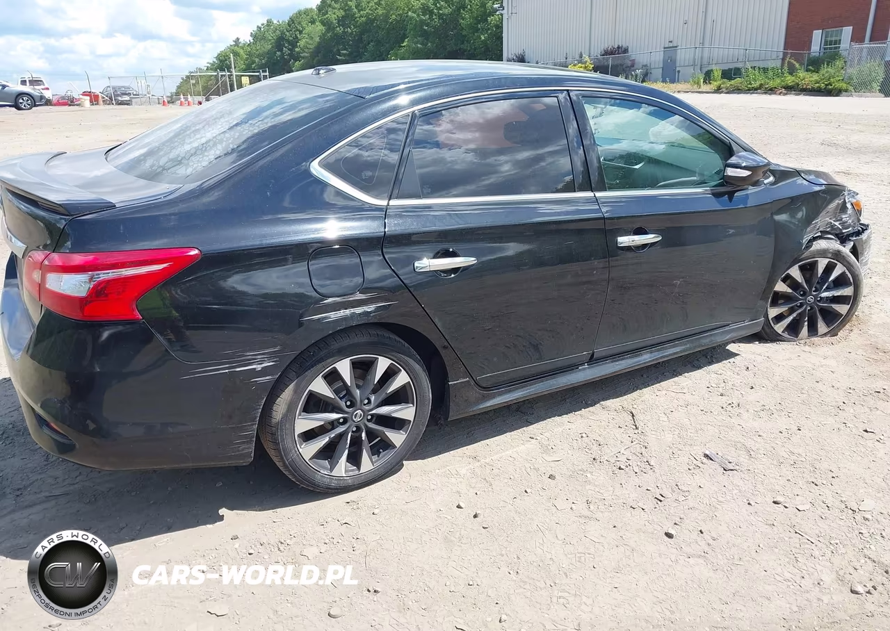 2018 Nissan Sentra Sr VIN:3N1AB7AP9JY296701 - 4
