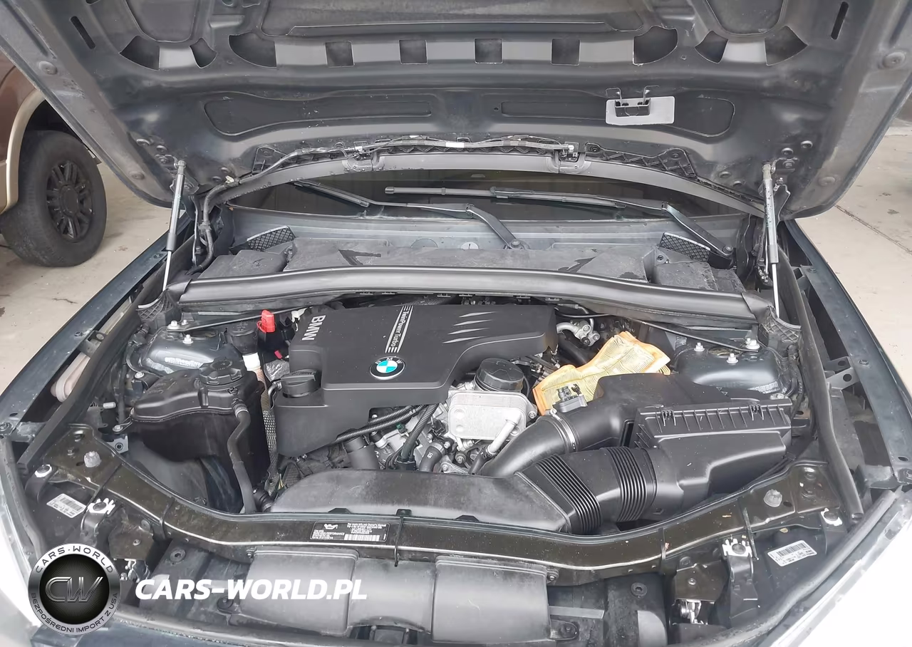 2014 BMW X1 Sdrive28I VIN:WBAVM1C53EVW47118 - 10