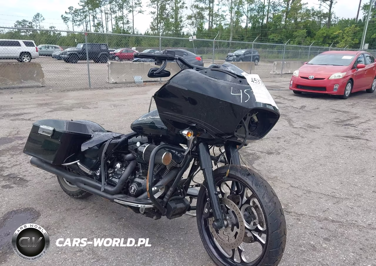2012 Harley-Davidson Fltrx Road Glide Custom – zdjęcie 1 z 14
