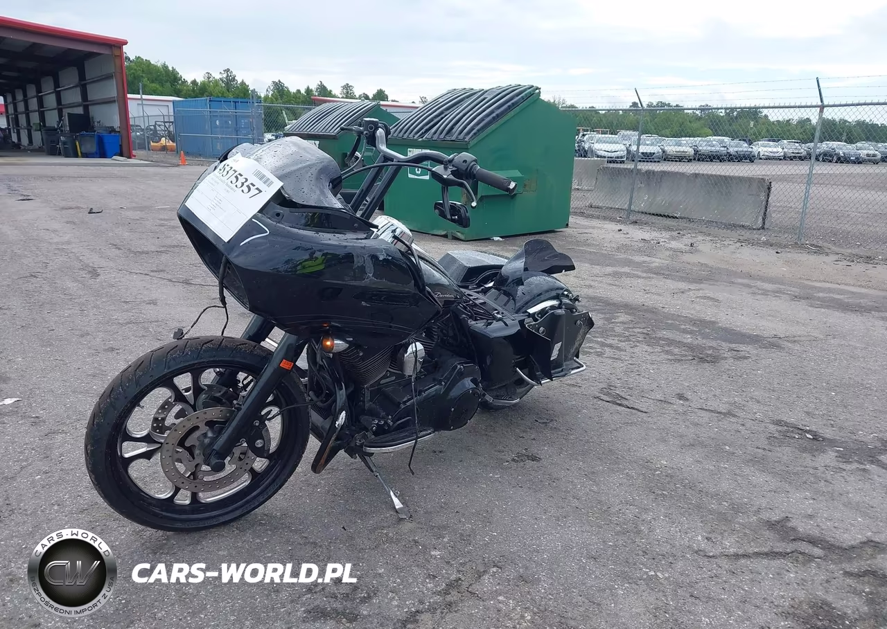 2012 Harley-Davidson Fltrx Road Glide Custom VIN:1HD1KHM10CB687536 - 2