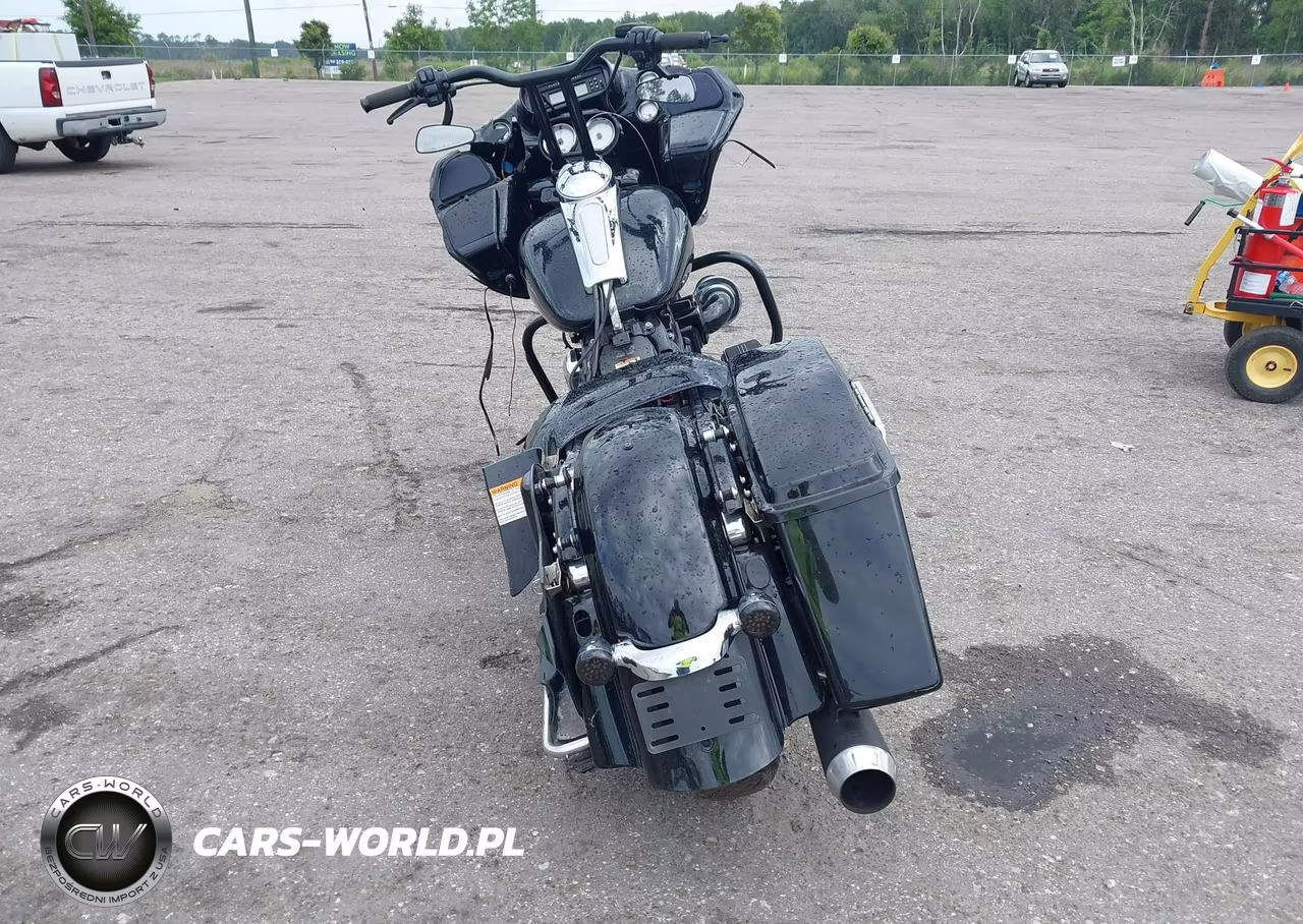 2012 Harley-Davidson Fltrx Road Glide Custom VIN:1HD1KHM10CB687536 - 6