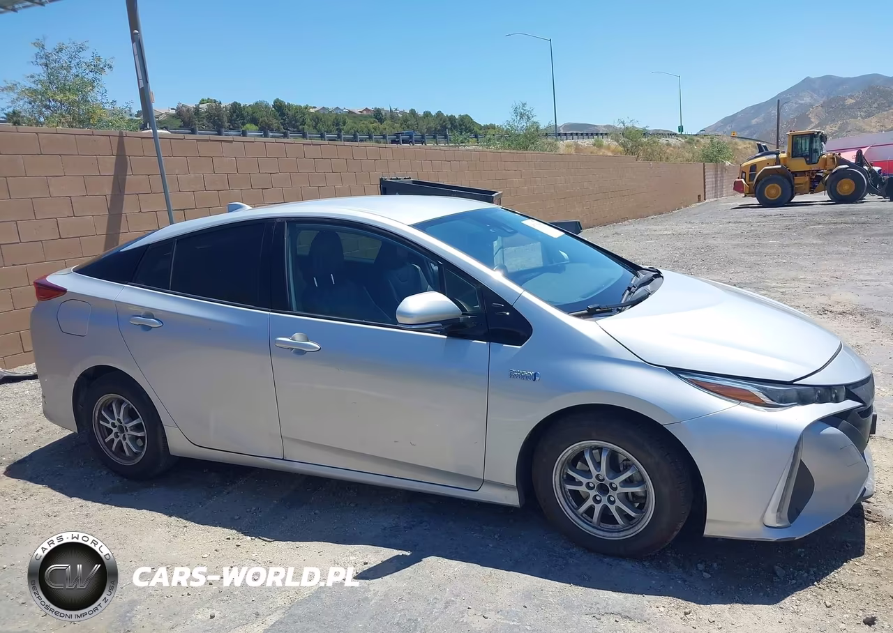 2020 Toyota Prius Prime Xle VIN:JTDKARFP5L3144872 - 13