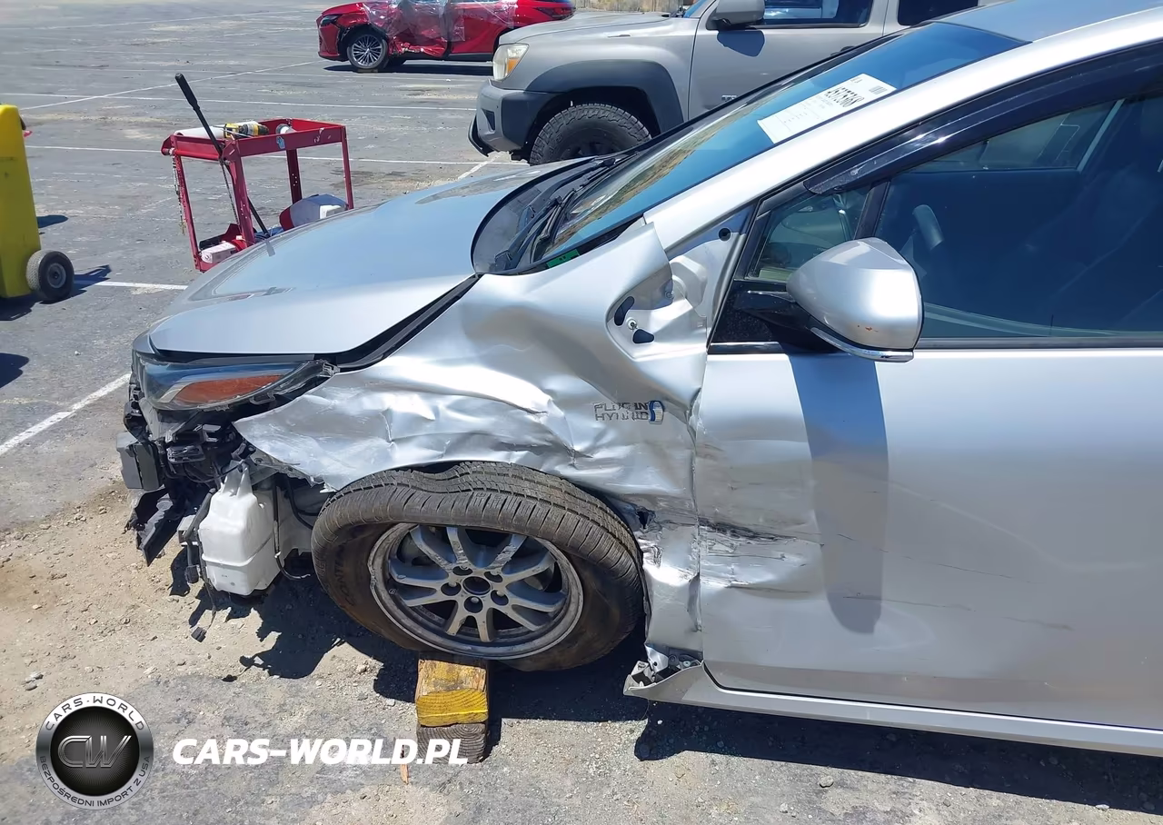 2020 Toyota Prius Prime Xle VIN:JTDKARFP5L3144872 - 17