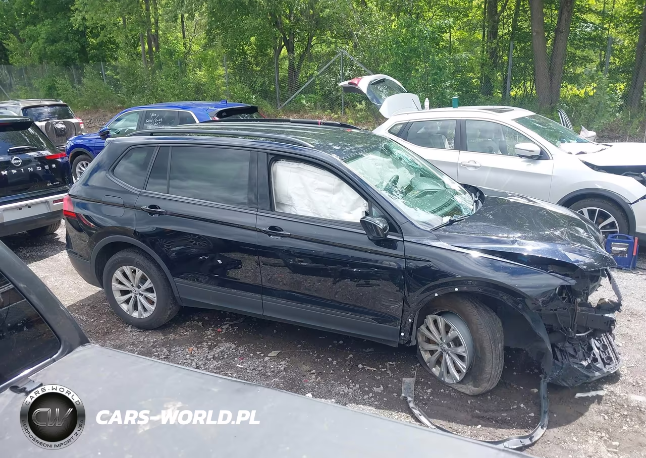 2018 Volkswagen Tiguan 2.0T S VIN:3VV0B7AXXJM021825 - 12