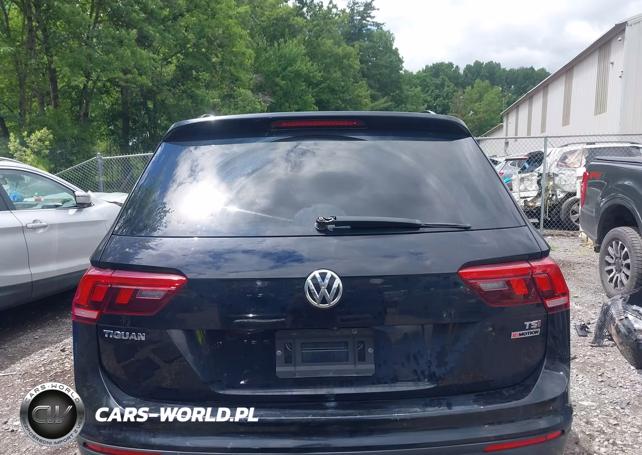 2018 Volkswagen Tiguan 2.0T S VIN:3VV0B7AXXJM021825 - 15