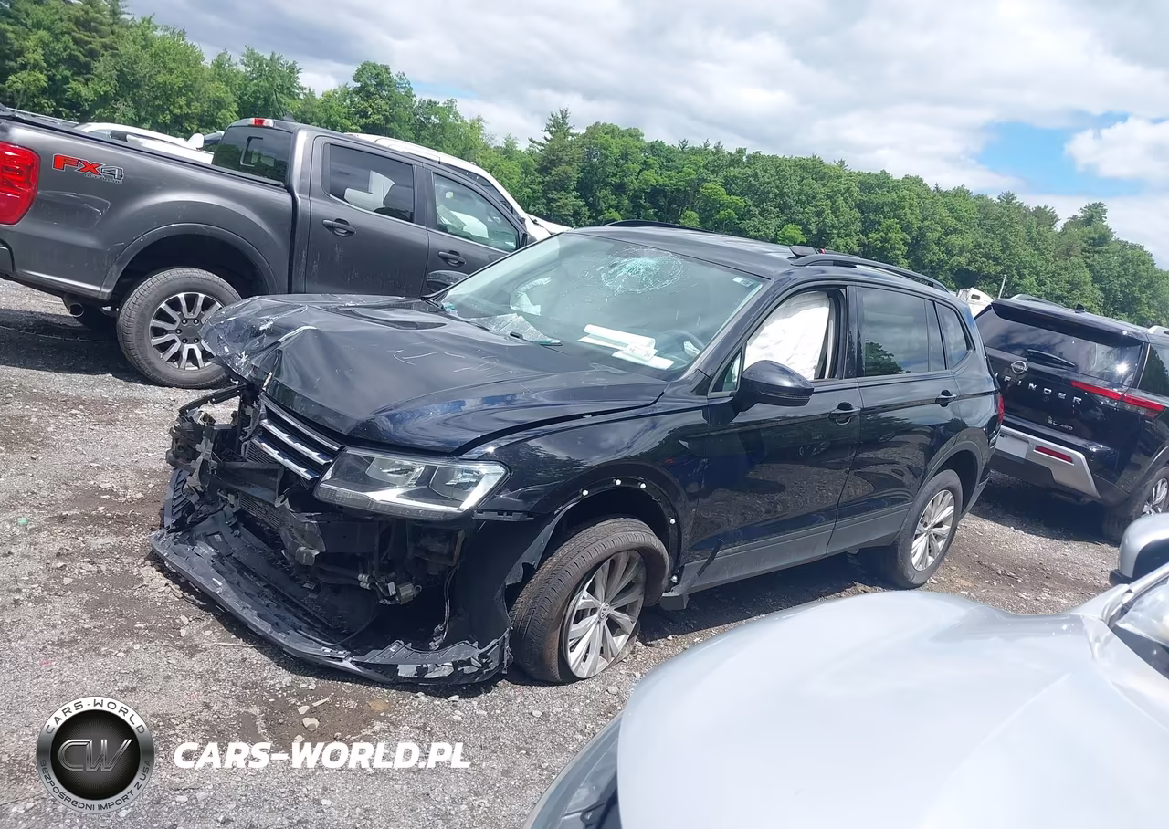 2018 Volkswagen Tiguan 2.0T S VIN:3VV0B7AXXJM021825 - 2