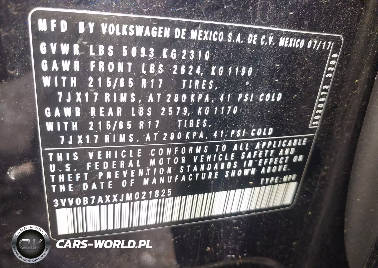 2018 Volkswagen Tiguan 2.0T S VIN:3VV0B7AXXJM021825 - 9