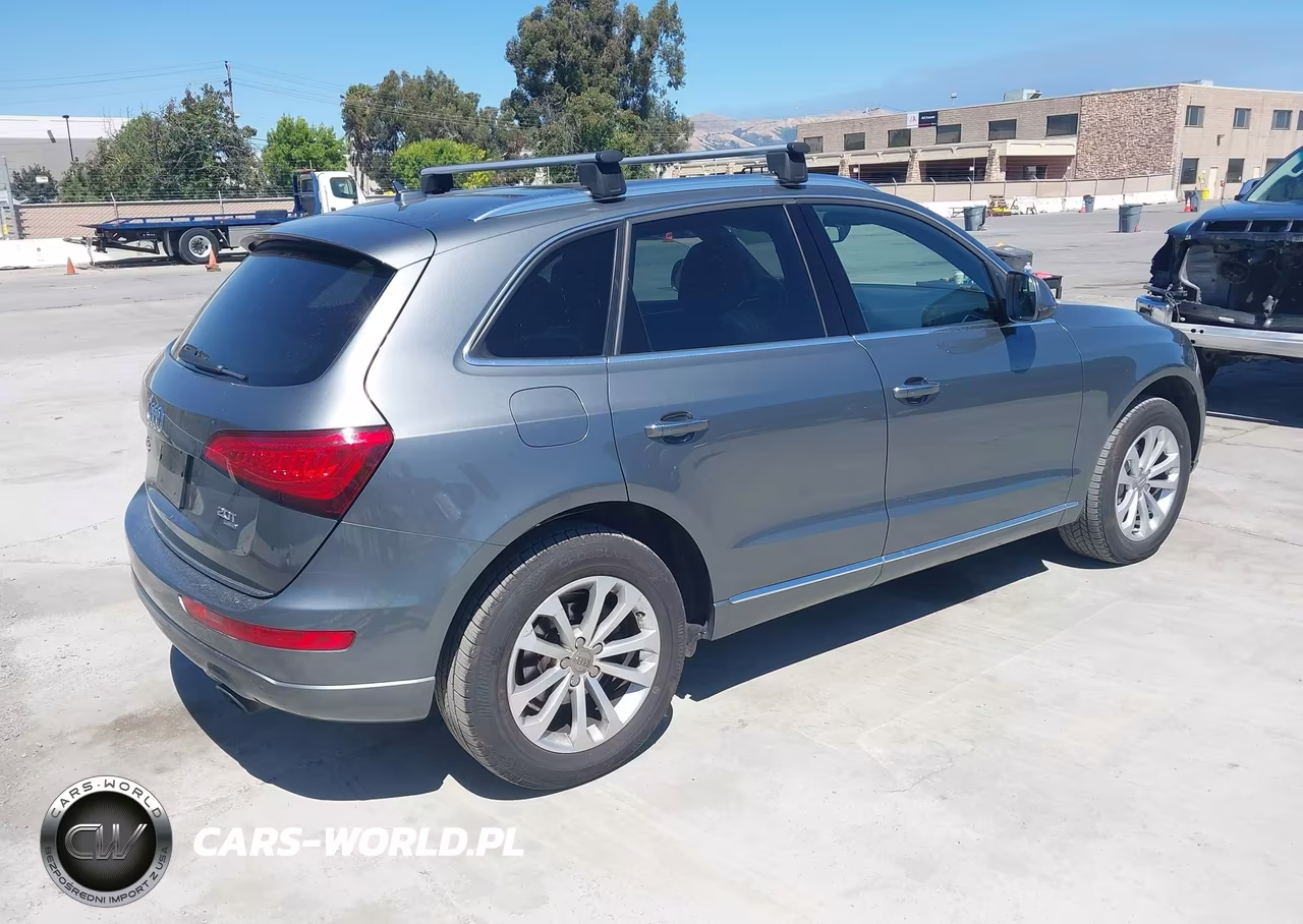 2015 Audi Q5 2.0T Premium VIN:WA1LFAFP0FA050626 - 4