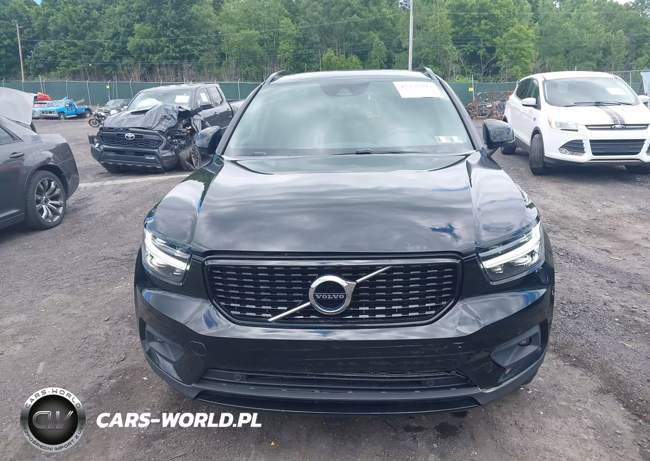 2019 Volvo Xc40 T5 R-Design VIN:YV4162UM0K2085860 - 12