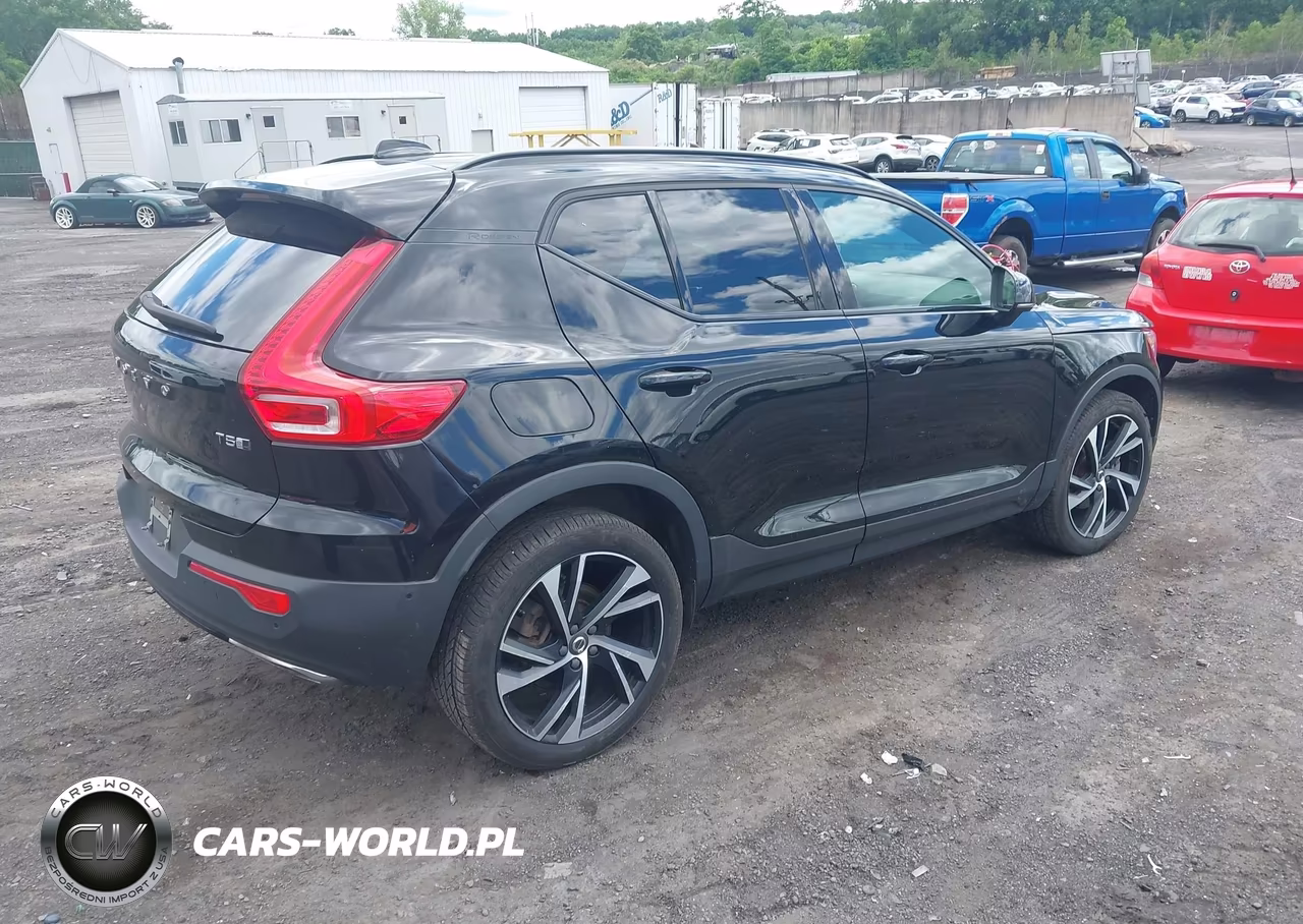 2019 Volvo Xc40 T5 R-Design VIN:YV4162UM0K2085860 - 4