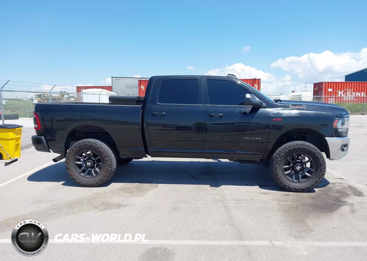 2021 Ram 2500 Big Horn VIN:3C6UR5DJ5MG524700 - 13