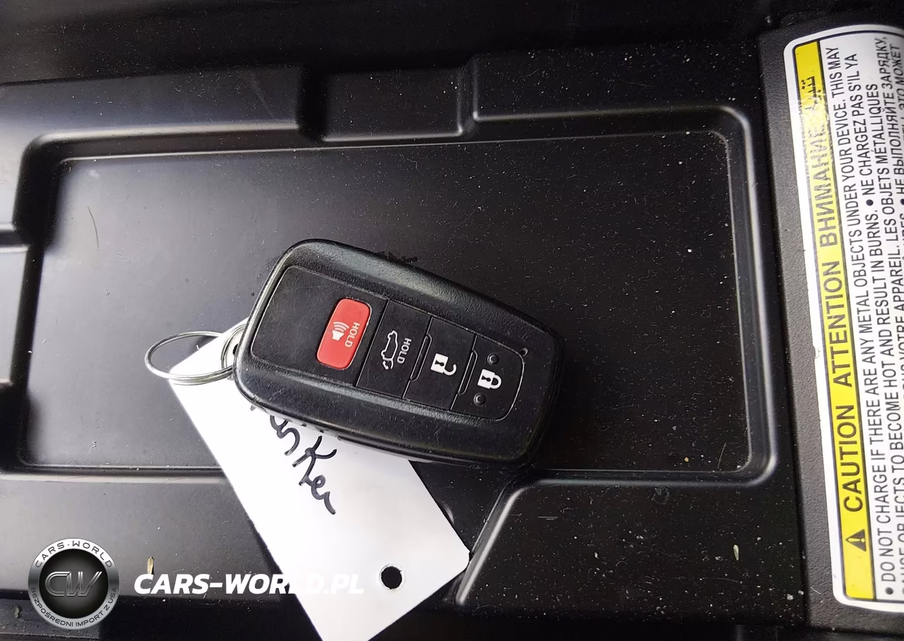 2022 Toyota Highlander Xle VIN:5TDGZRAH1NS544332 - 11