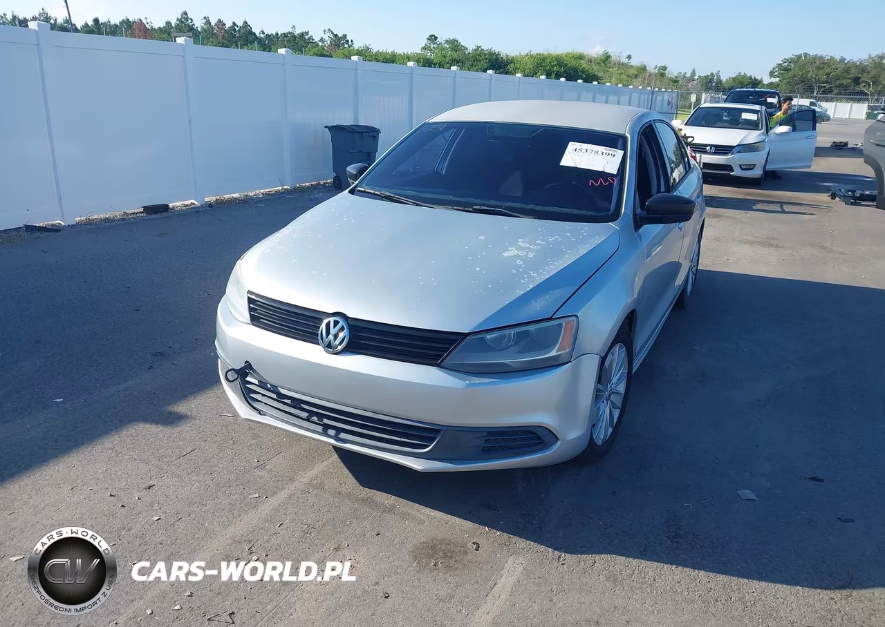 2013 Volkswagen Jetta 2.0L S VIN:3VW2K7AJ7DM308088 - 2