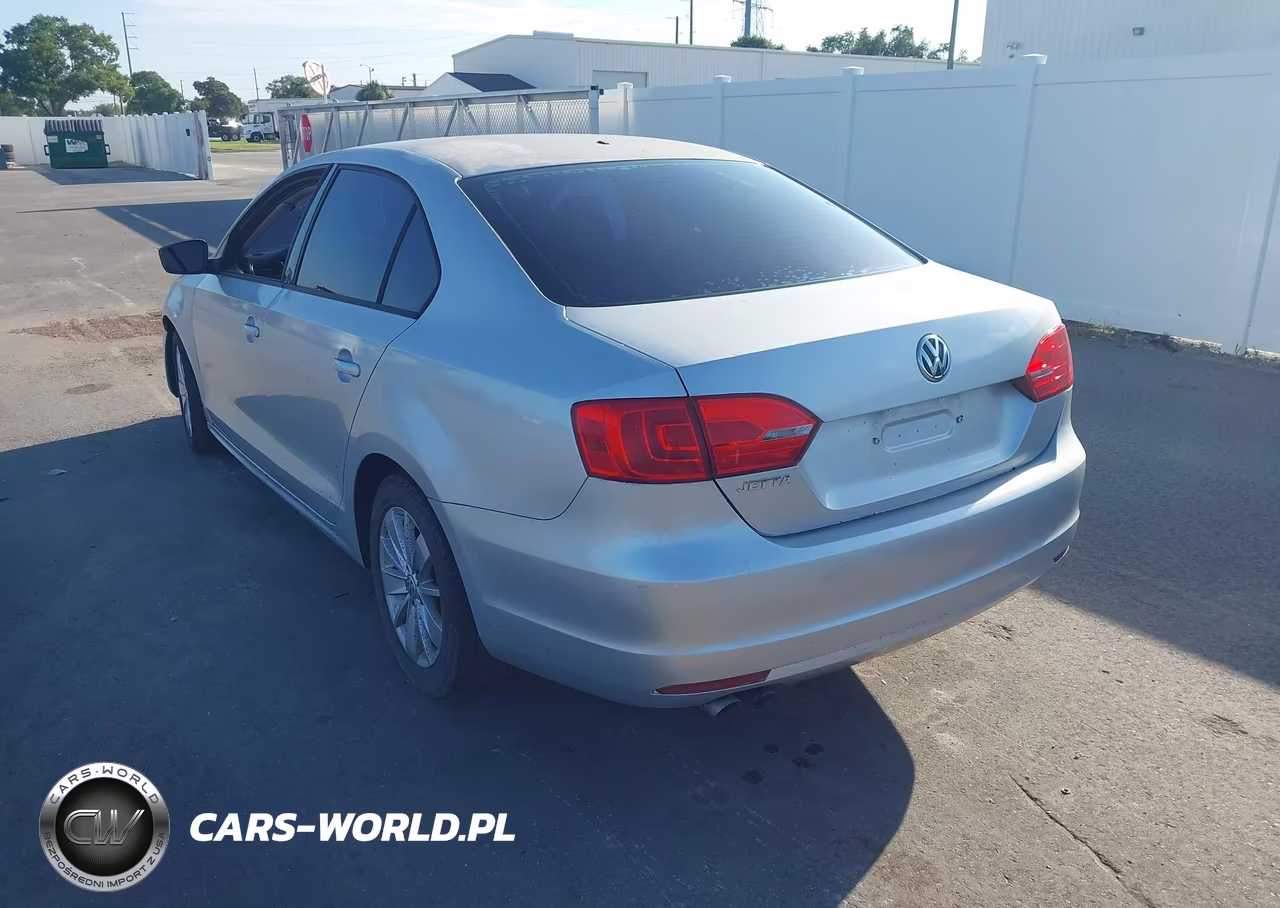 2013 Volkswagen Jetta 2.0L S VIN:3VW2K7AJ7DM308088 - 3
