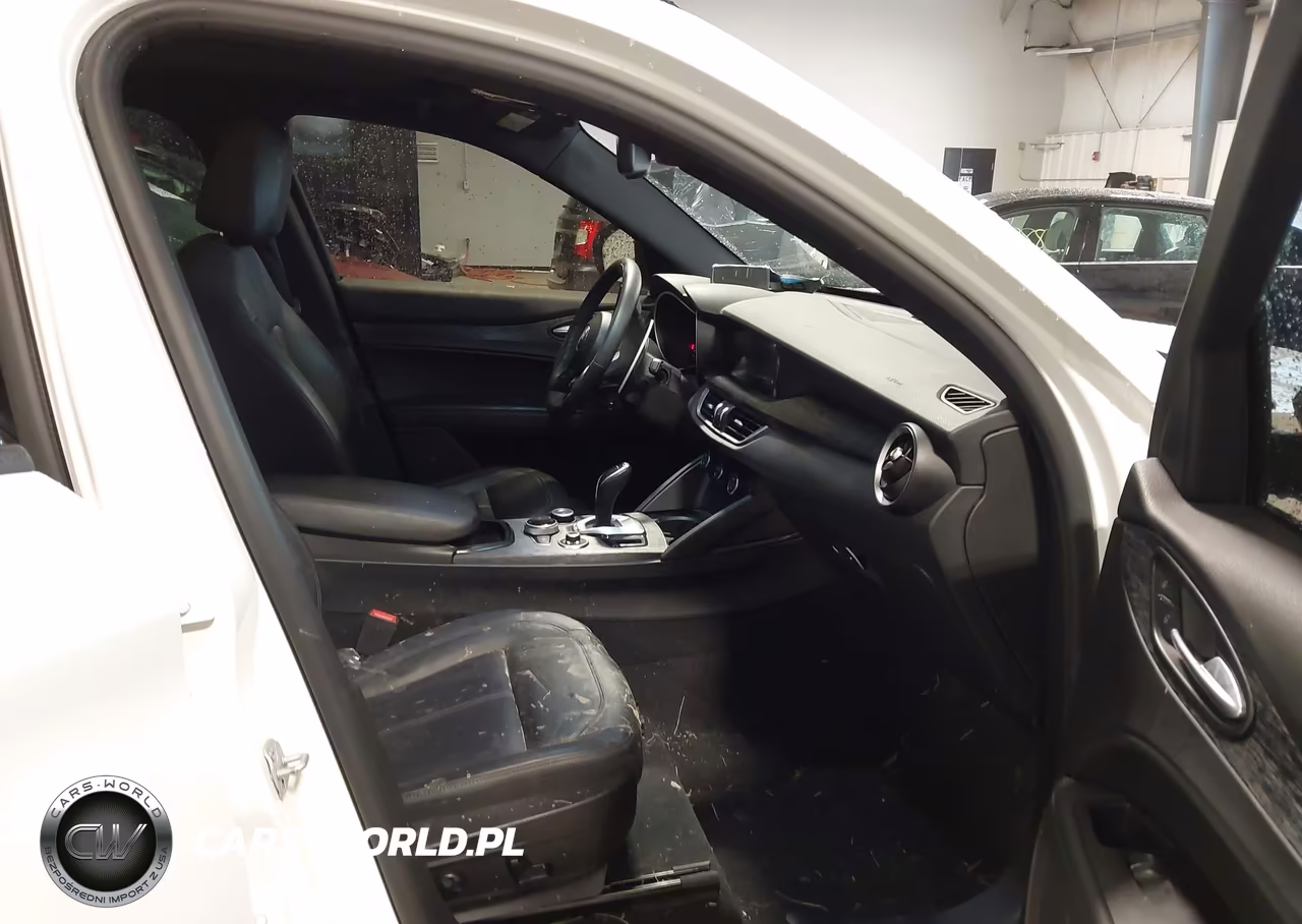 2024 Alfa Romeo Stelvio Sprint Awd VIN:ZASPAKAN7R7D84792 - 5
