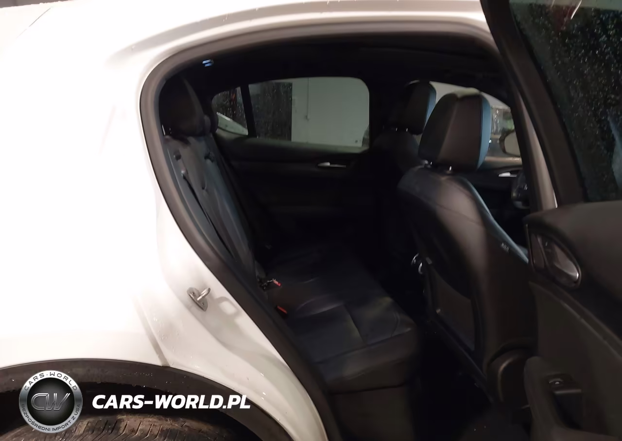 2024 Alfa Romeo Stelvio Sprint Awd VIN:ZASPAKAN7R7D84792 - 8