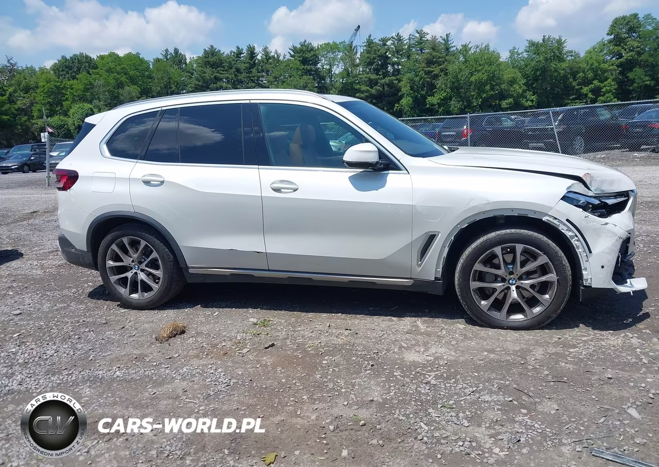 2021 BMW X5 xDrive40I VIN:5UXCR6C06M9F48685 - 13