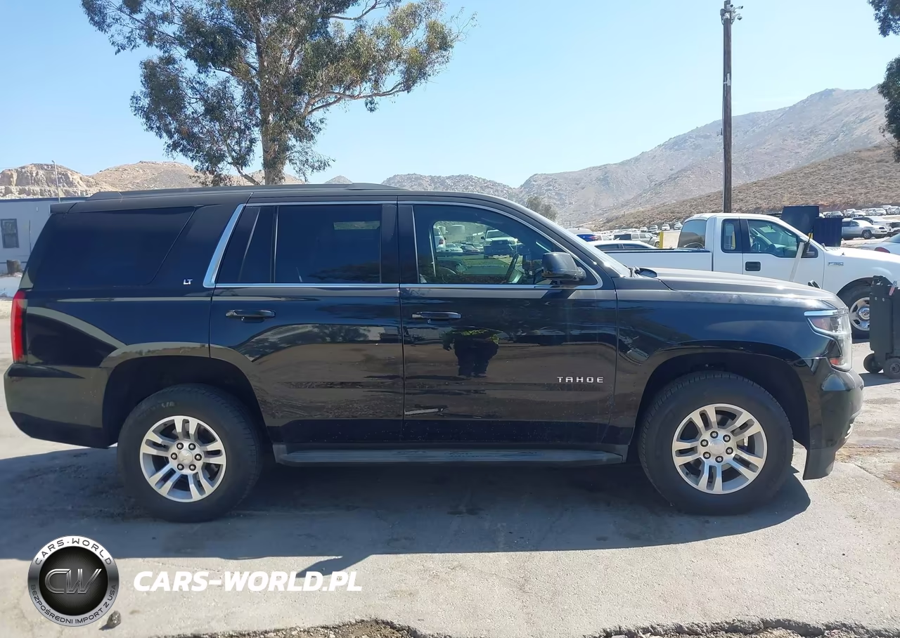 2020 Chevrolet Tahoe 4Wd Lt VIN:1GNSKBKC6LR110127 - 13