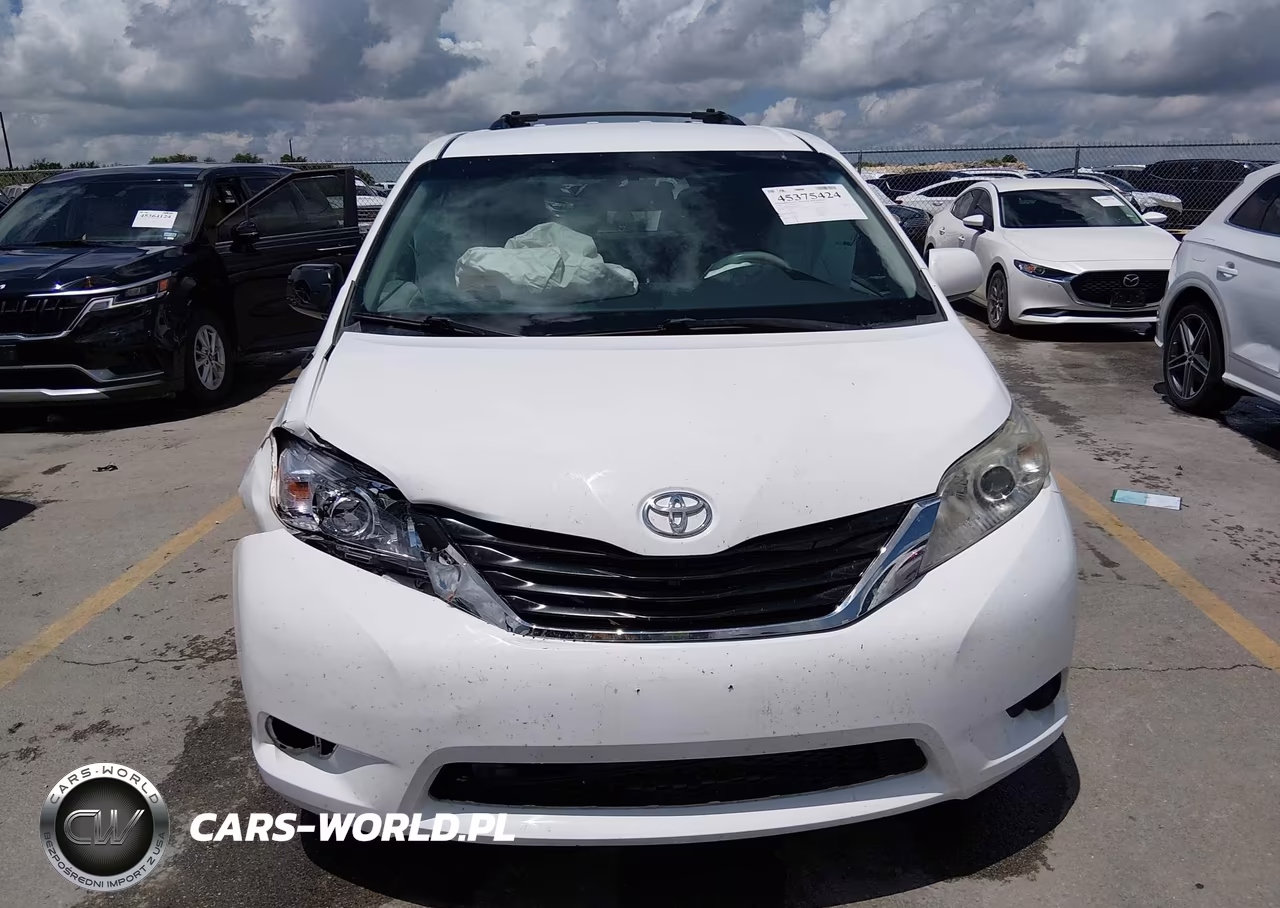 2014 Toyota Sienna Le V6 8 Passenger VIN:5TDKK3DC0ES503167 - 12