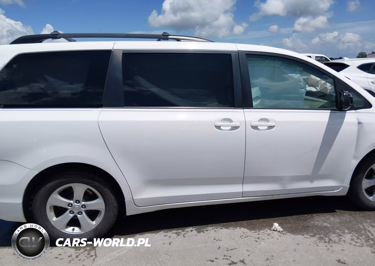 2014 Toyota Sienna Le V6 8 Passenger VIN:5TDKK3DC0ES503167 - 13