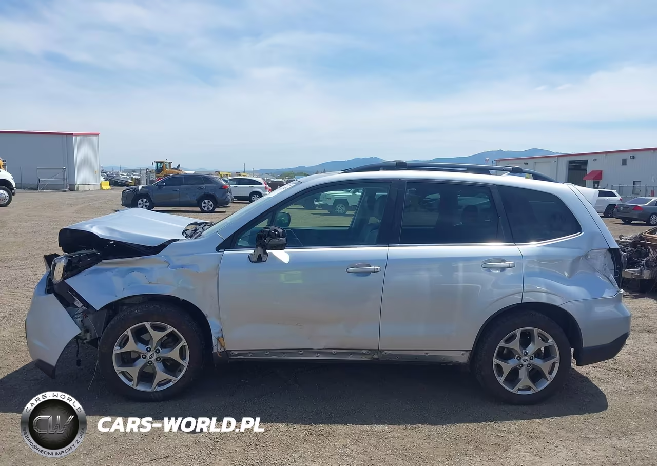 2018 Subaru Forester 2.5I Touring VIN:JF2SJAWC7JH476165 - 14